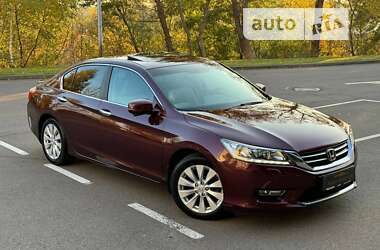 Седан Honda Accord 2013 в Киеве