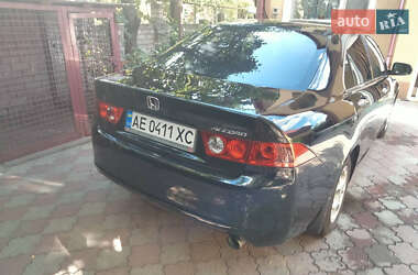 Седан Honda Accord 2004 в Днепре