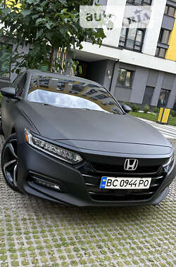 Седан Honda Accord 2019 в Львове