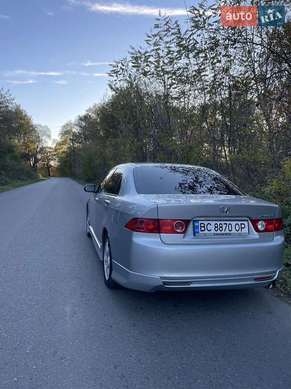 Honda Accord 2005