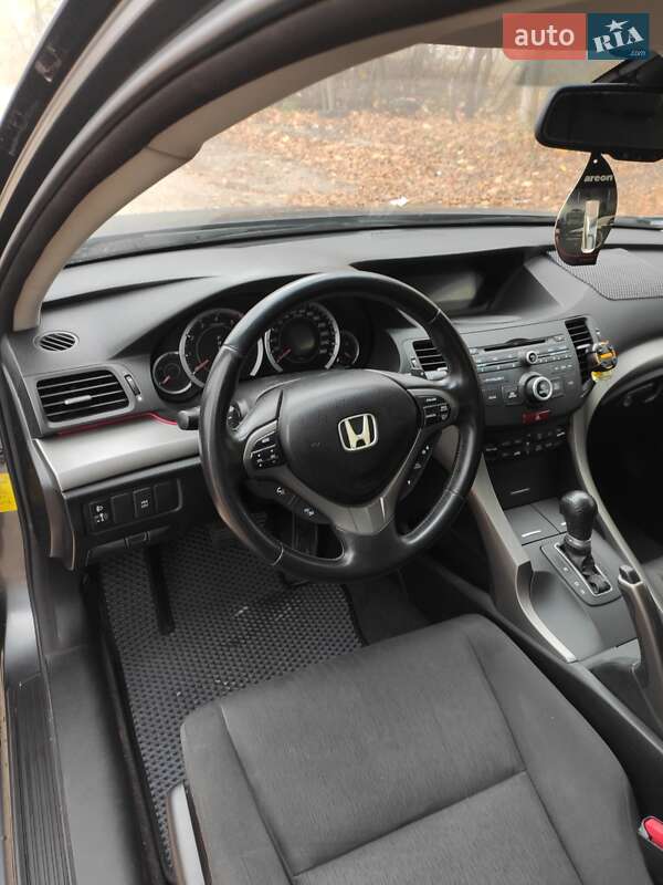 Універсал Honda Accord 2011 в Львові