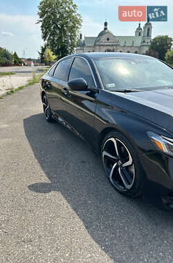 Седан Honda Accord 2019 в 
