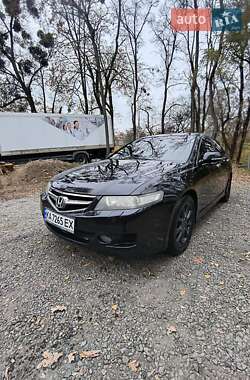 Седан Honda Accord 2007 в Киеве