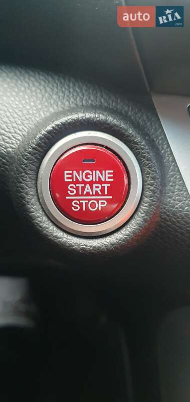 Седан Honda Accord 2013 в Києві