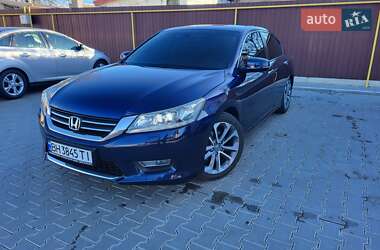 Седан Honda Accord 2013 в Одессе