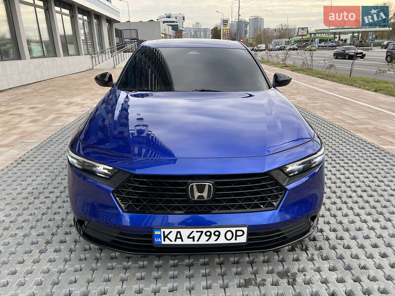 Седан Honda Accord 2023 в Києві