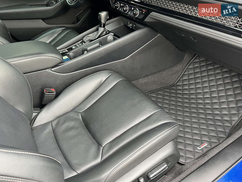 Седан Honda Accord 2023 в Києві