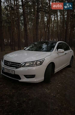 Седан Honda Accord 2013 в Полтаве