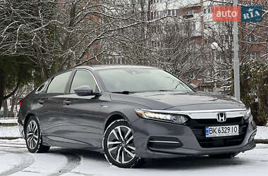 Седан Honda Accord 2018 в Ровно