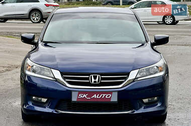 Седан Honda Accord 2014 в Киеве