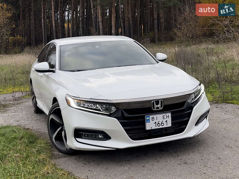 Седан Honda Accord 2019 в Полтаве