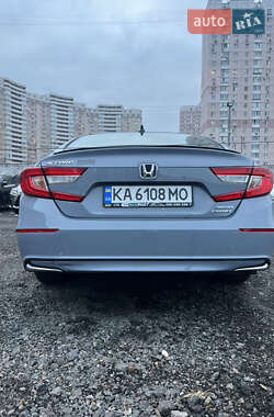 Седан Honda Accord 2022 в 