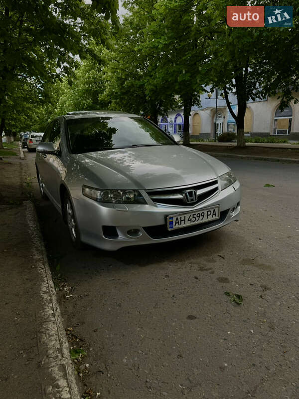 Седан Honda Accord 2006 в Жашківу