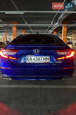 Седан Honda Accord 2022 в Києві