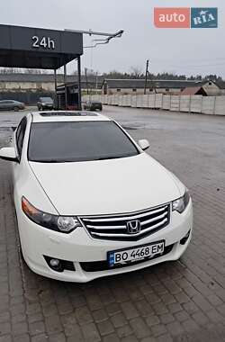 Седан Honda Accord 2008 в Білогір'ї