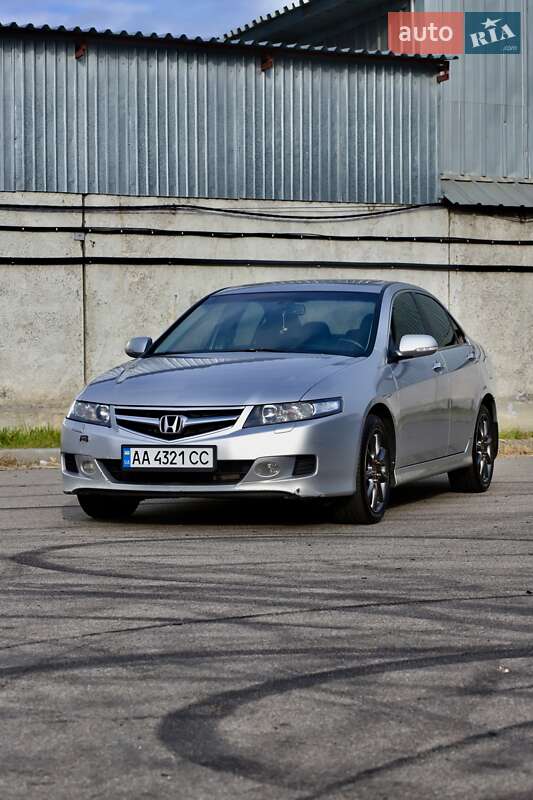 Седан Honda Accord 2006 в Києві