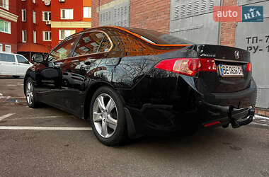 Седан Honda Accord 2012 в Киеве