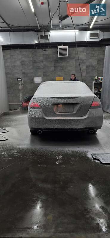 Седан Honda Accord 2006 в Киеве