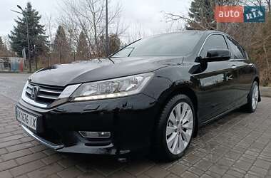 Седан Honda Accord 2013 в Луцьку