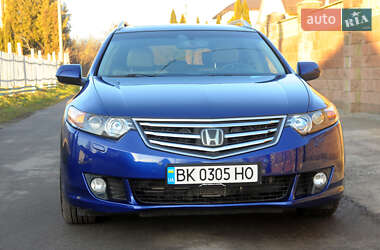 Універсал Honda Accord 2009 в Рівному