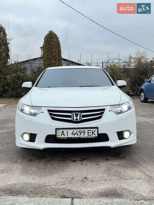 Седан Honda Accord 2012 в Полтаві