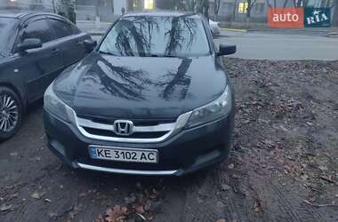 Седан Honda Accord 2015 в Дніпрі