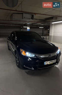 Седан Honda Accord 2017 в 