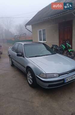 Седан Honda Accord 1990 в Львові