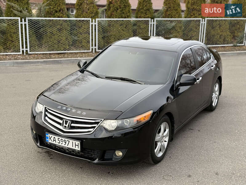 Седан Honda Accord 2008 в Смеле