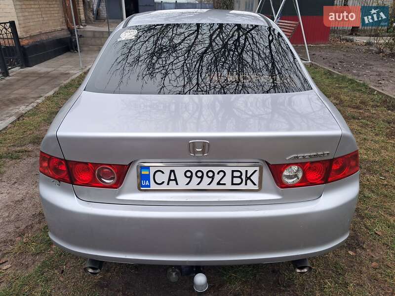 Седан Honda Accord 2006 в Черкассах