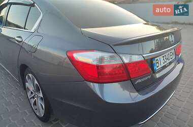 Седан Honda Accord 2013 в Кременчуці