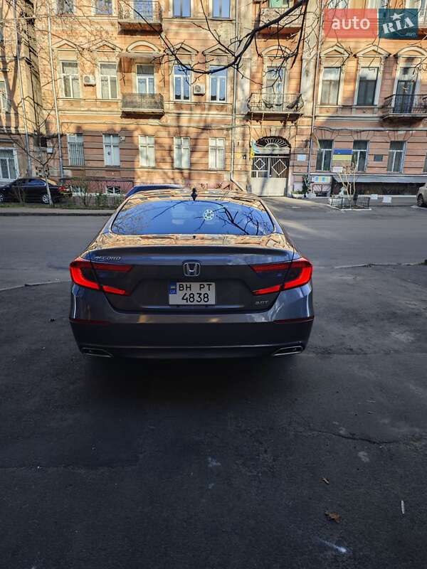 Седан Honda Accord 2017 в Одессе