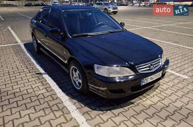 Ліфтбек Honda Accord 2001 в Чернівцях