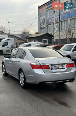 Седан Honda Accord 2014 в Чернігові