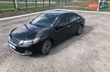 Седан Honda Accord 2014 в Києві