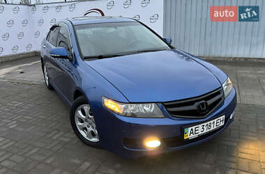 Седан Honda Accord 2006 в Днепре