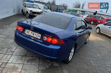 Седан Honda Accord 2006 в Днепре