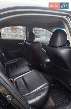 Седан Honda Accord 2010 в 