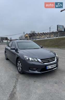 Седан Honda Accord 2013 в Обухові