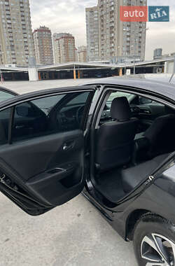 Седан Honda Accord 2016 в 