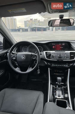 Седан Honda Accord 2016 в 