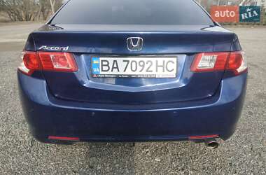 Седан Honda Accord 2008 в Умані