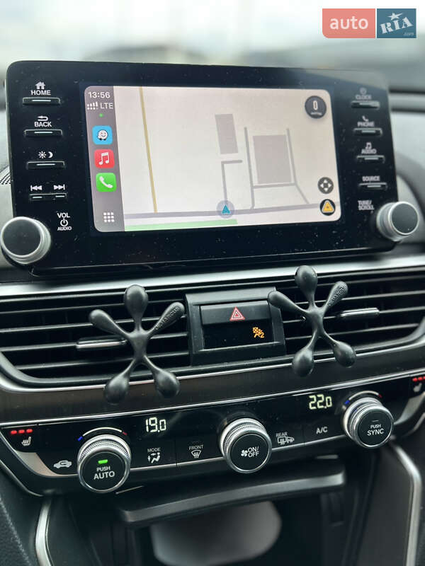 Седан Honda Accord 2018 в Софіївській Борщагівці