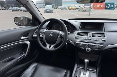 Купе Honda Accord 2008 в 