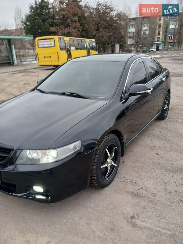Седан Honda Accord 2005 в Павлограді