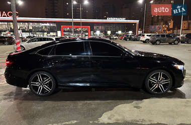 Седан Honda Accord 2019 в 