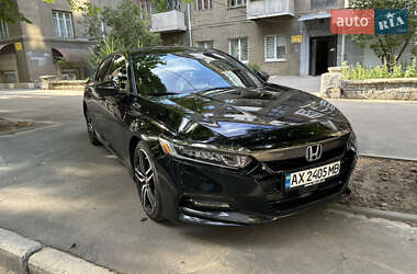 Седан Honda Accord 2019 в 