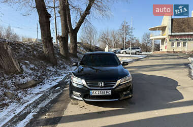 Седан Honda Accord 2013 в Харкові