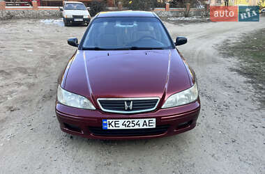 Седан Honda Accord 2000 в Харькове