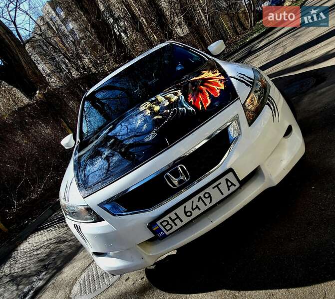 Купе Honda Accord 2008 в 